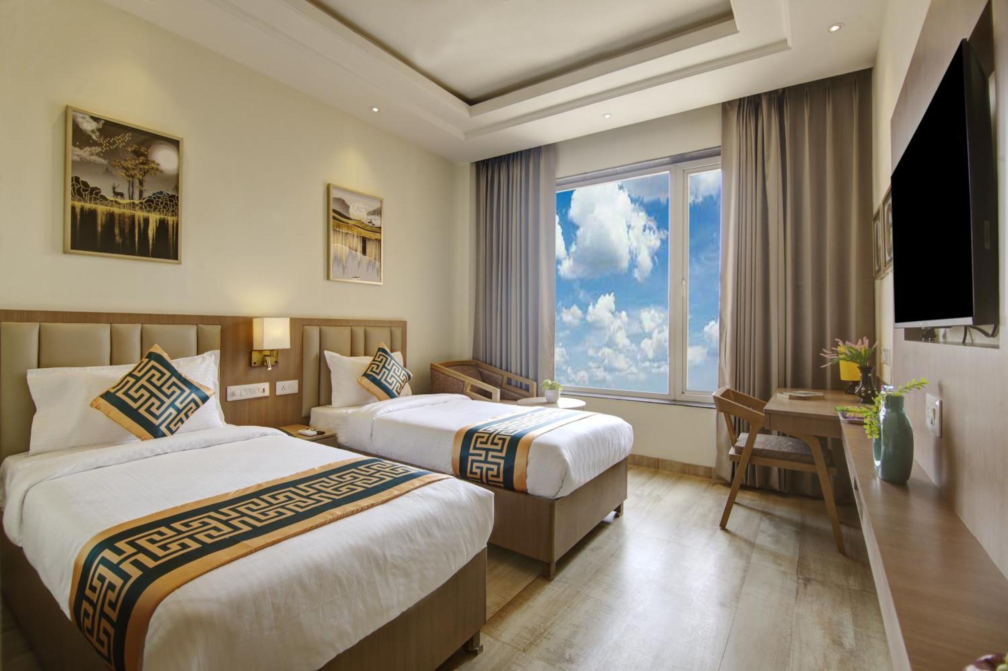 Airport Hotel Claytone New Delhi Exteriör bild